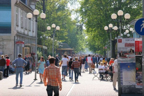 3-Day Latvia Highlights Tour – Riga, Jurmala, Sigulda & Rundale