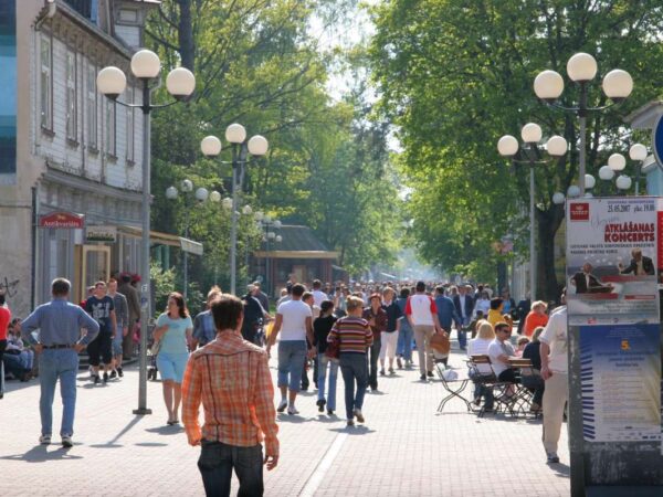 3-Day Latvia Highlights Tour – Riga, Jurmala, Sigulda & Rundale