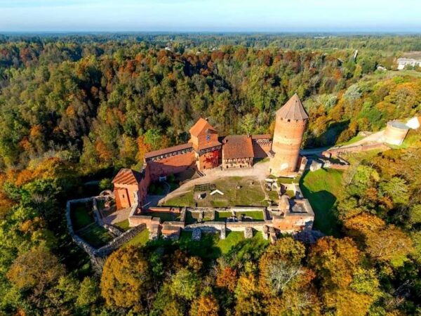 Transfer Riga – Tallinn (Sigulda & Rocky Seashore)